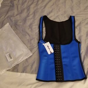 Waist trainer Small Limited times ♡♡♡